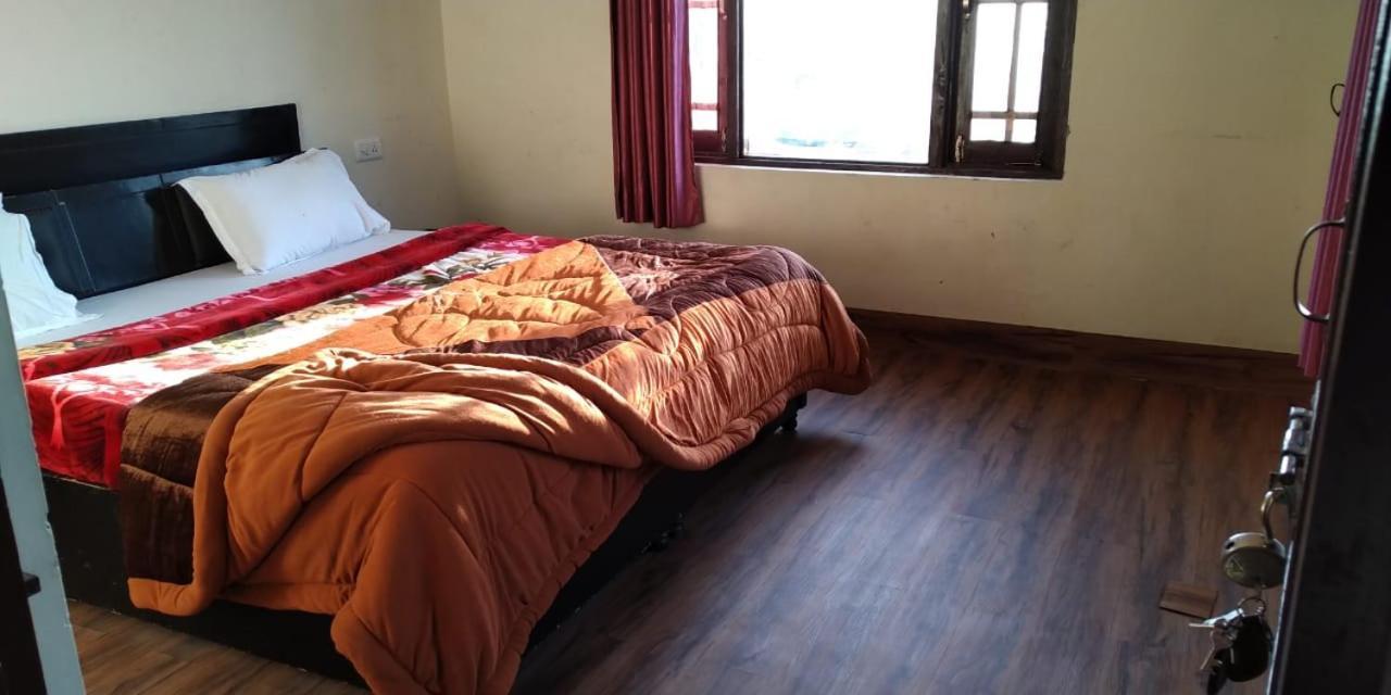 Hotel Forest View Lāhri Екстериор снимка